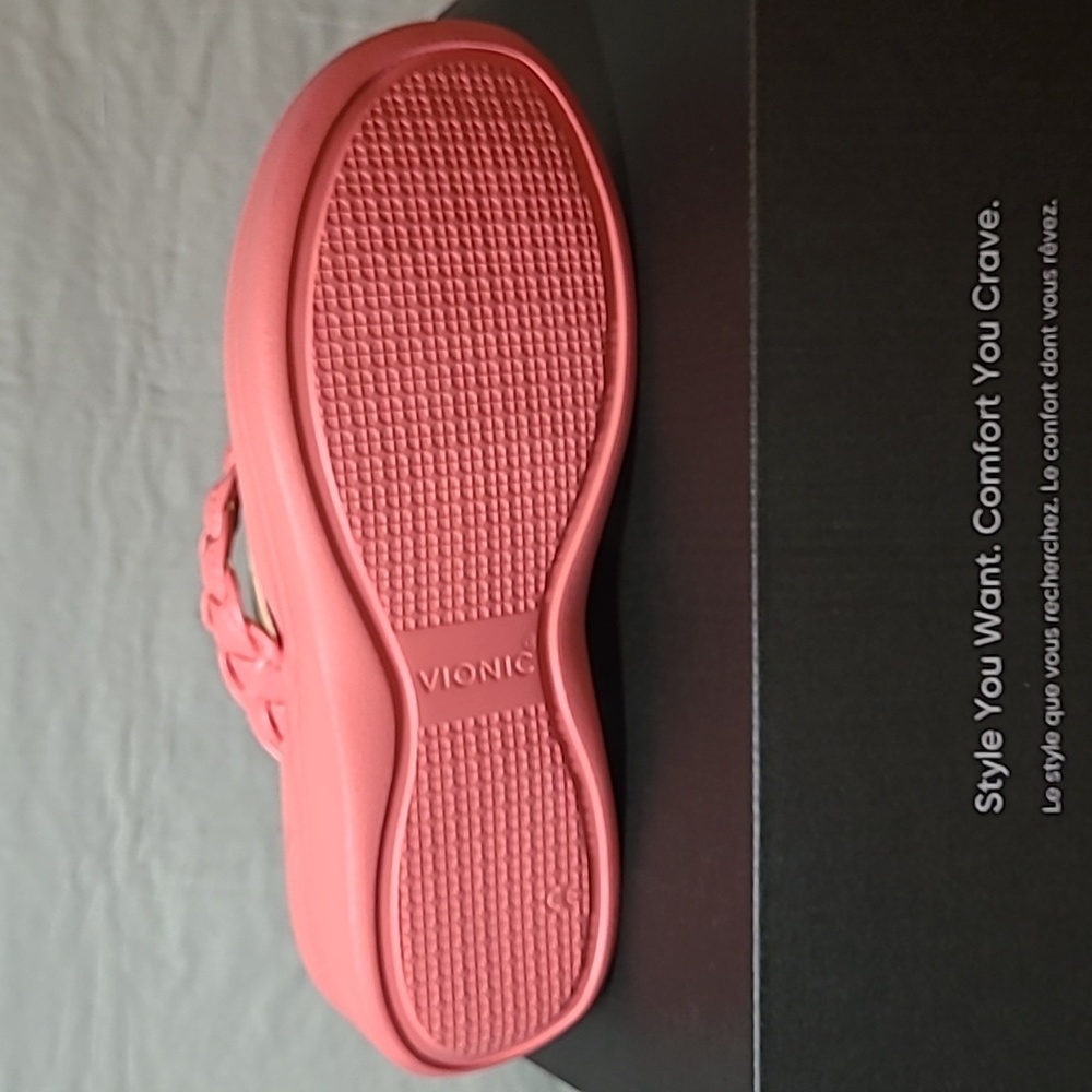 Vionic sandals - Picture 2 of 3